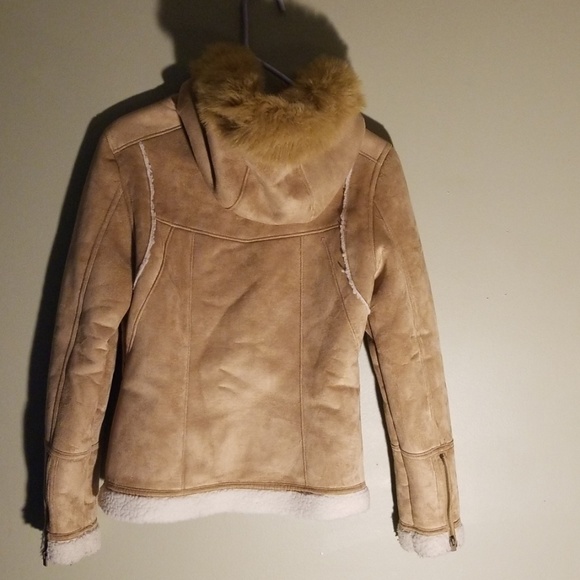 Jacket - Picture 6 of 8